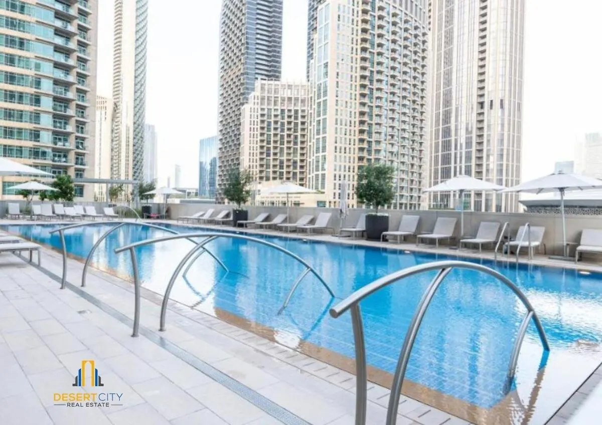 Cozy & Modern 1 Bedroom Apartment In Downtown Dubai, Hosted By Desert City Stays