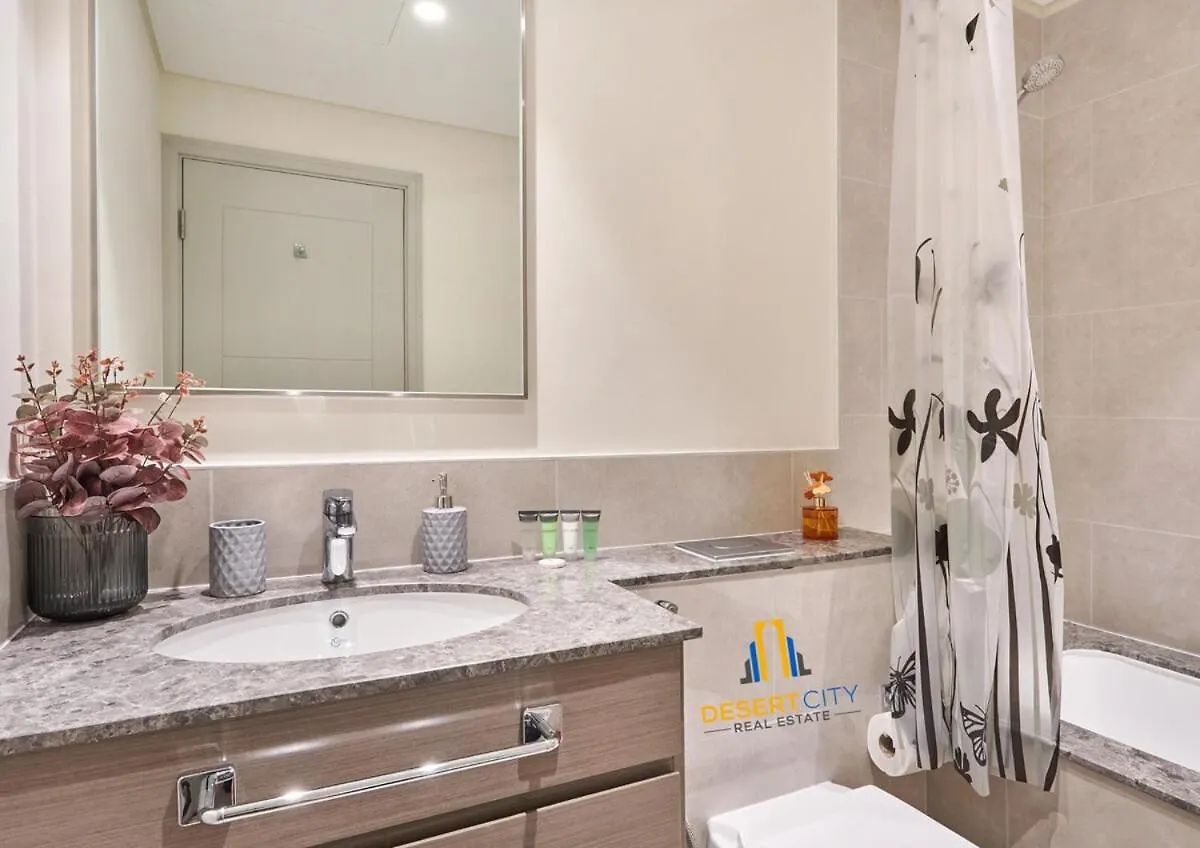 Cozy & Modern 1 Bedroom Apartment In Downtown Dubai, Hosted By Desert City Stays United Arab Emirates