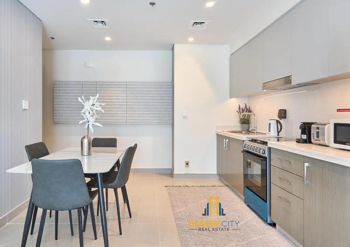 Cozy & Modern 1 Bedroom Apartment In Downtown Dubai, Hosted By Desert City Stays United Arab Emirates
